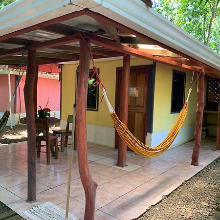 Brigitte'S Ranch Cahuita Exterior foto